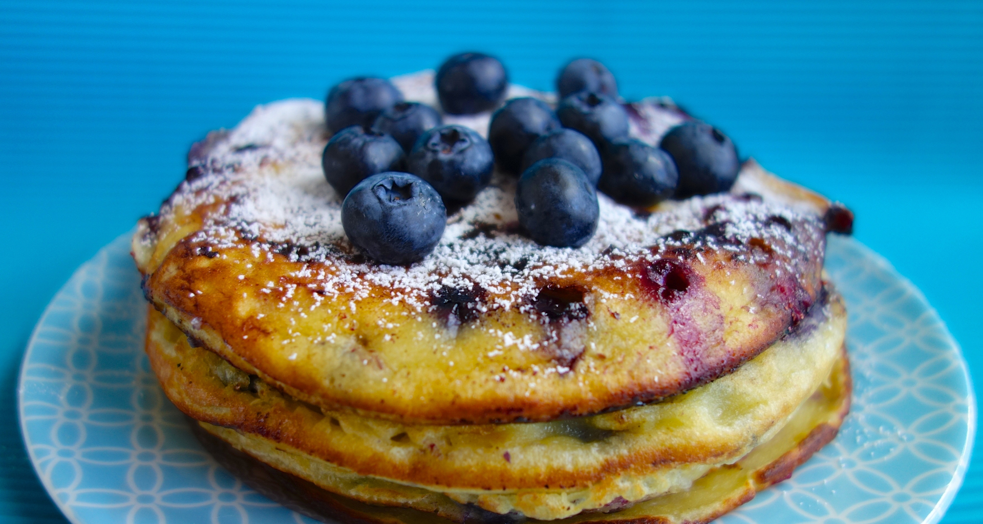 Read more about the article Keto Blueberry Pancakes